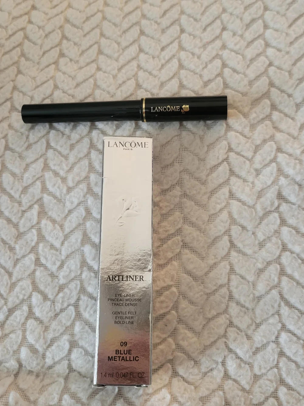 Lancome Artliner Metallic Blue Felt Tip Eyeliner Pen New